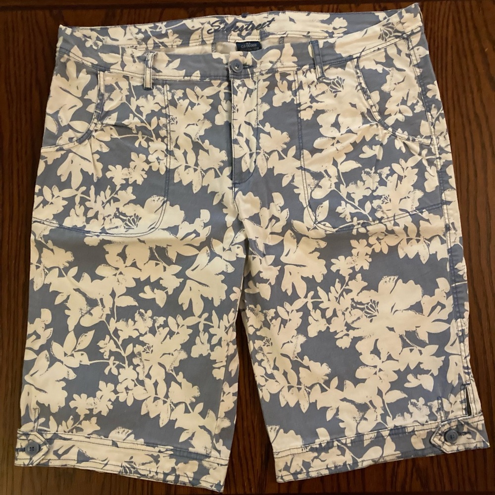 Sidestreet Shorts